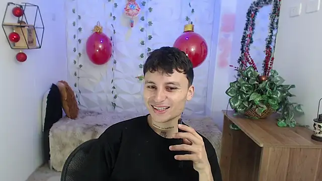 Noah Vera online show from 12.18.25