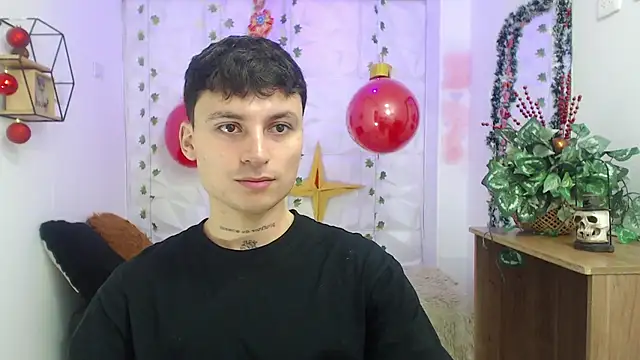 Noah Vera online show from 12.21.25