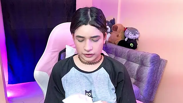 bonnieTaylor1 online show from 01.15.26