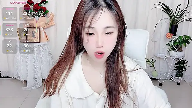 Snapshot of Darkn0t chatting on 03.31.26 Darkn0t online show from 03.31.26