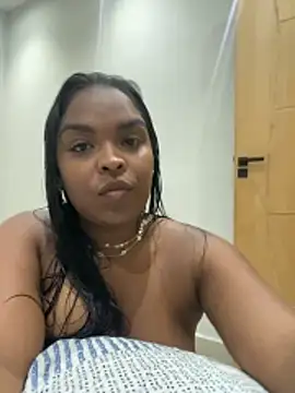 larah sex online show from 12.19.25