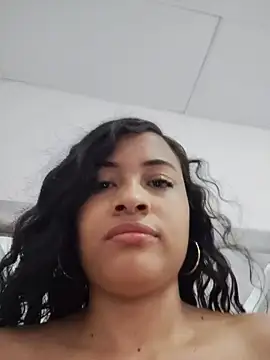 Snapshot of DAFNNEE_HOT chatting on 07.14.26 DAFNNEE HOT online show from 07.14.26