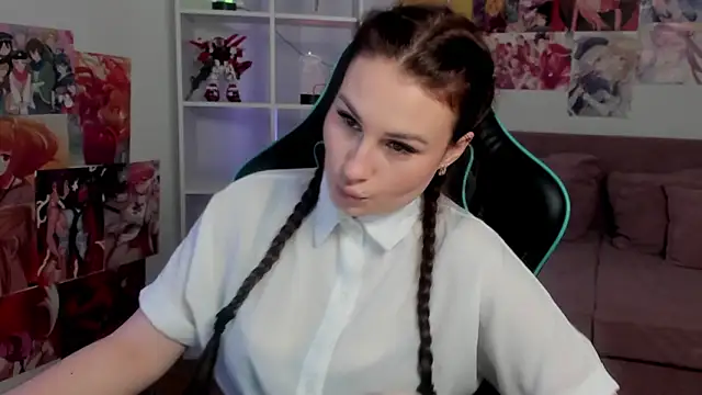 Snapshot of NoraFoxes chatting on 01.19.26 NoraFoxes online show from 01.19.26