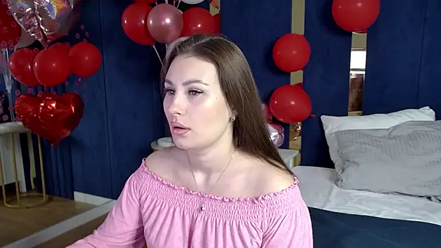 Snapshot of NoraFoxes chatting on 02.19.26 NoraFoxes online show from 02.19.26