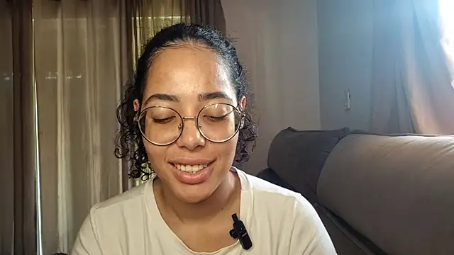 Snapshot of BeckiLacek chatting on 01.14.26 BeckiLacek online show from 01.14.26