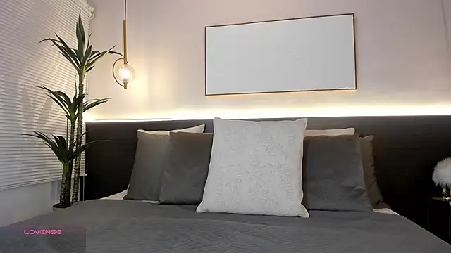 gabyvega1 online show from 02.13.26