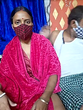 Mr-Mrs-couple online show from 12.16.25