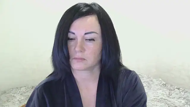 Snapshot of AmyStar333 chatting on 12.15.25 AmyStar333 online show from 12.15.25