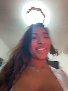 Snapshot of channelportman chatting on 12.13.25 channelportman online show from 12.13.25