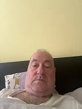 csikar online show from 04.04.26