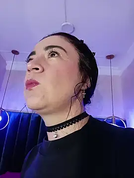 Victoria01  online show from 02.08.26