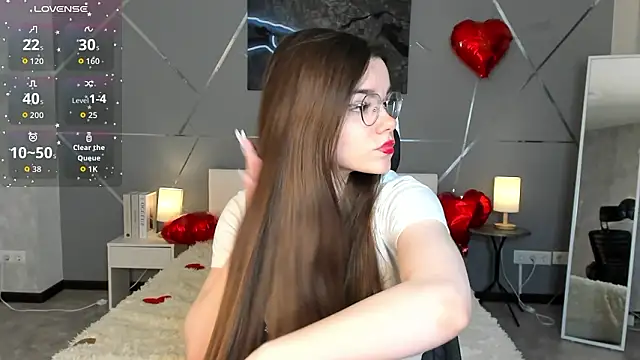 miss  evelyne online show from 02.16.26