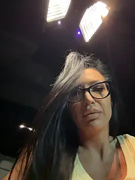 AstridVex online show from 04.01.26