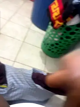 Snapshot of Sweetboy2939 chatting on 12.16.25 Sweetboy2939 online show from 12.16.25