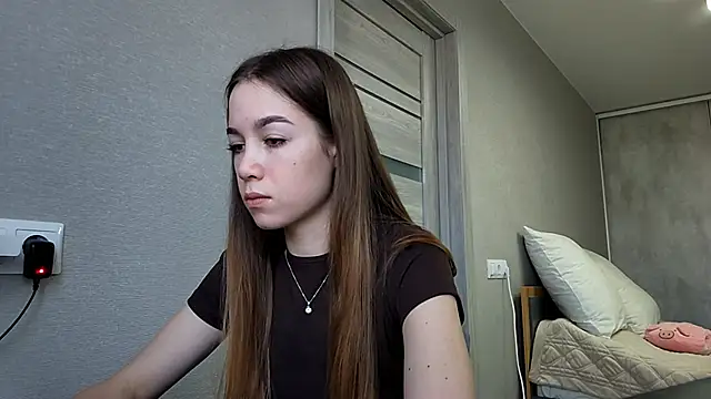 JiDzubak online show from 12.17.25