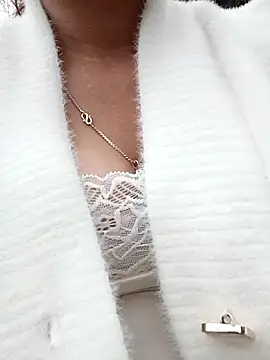 ngaytho004 online show from 12.16.25