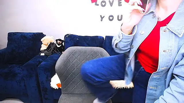 Snapshot of Hanna--Sweet chatting on 03.31.26 Hanna--Sweet online show from 03.31.26