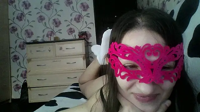 nika smily online show from 12.16.25