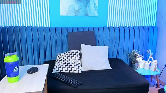 dahianeconnor online show from 02.16.26