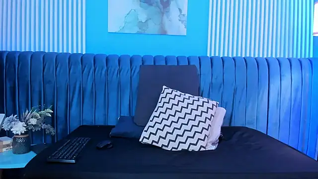 dahianeconnor online show from 03.05.26