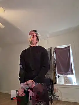 Snapshot of Swa_bae chatting on 12.15.25 Swa bae online show from 12.15.25