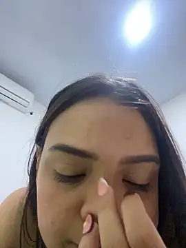 sadashikiss online show from 12.16.25