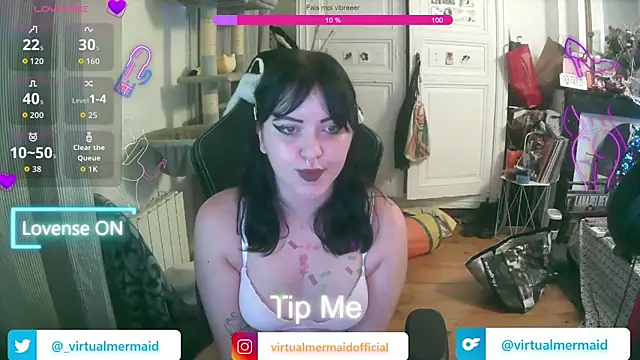 Snapshot of Virtualmermaidofficial chatting on 12.15.25 Virtualmermaidofficial online show from 12.15.25