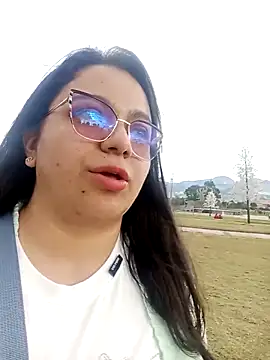 Brianna Ruiz online show from 12.14.25