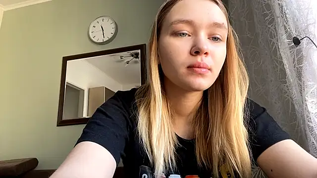 Snapshot of Leifuture chatting on 02.05.26 Leifuture online show from 02.05.26