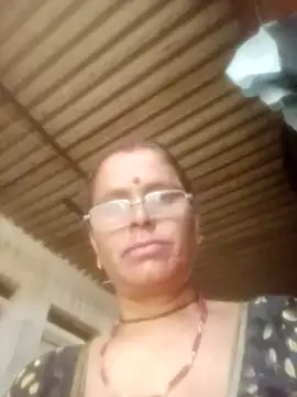Snapshot of Pinki_rajak chatting on 05.15.26 Pinki rajak online show from 05.15.26