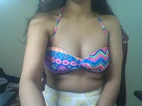 Snapshot of Shy_nivi chatting on 01.10.26 Shy nivi online show from 01.10.26