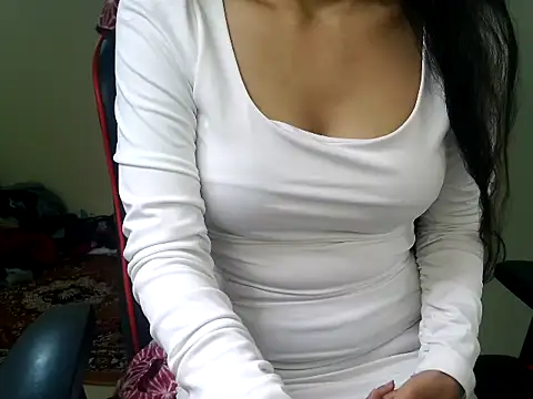 Snapshot of Shy_nivi chatting on 01.13.26 Shy nivi online show from 01.13.26