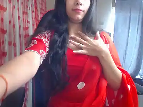 Snapshot of Shy_nivi chatting on 02.24.26 Shy nivi online show from 02.24.26