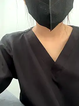 Snapshot of Anbabe_k2 chatting on 12.16.25 Anbabe k2 online show from 12.16.25