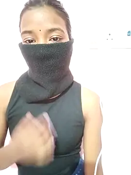 Snapshot of Shivani66 chatting on 12.14.25 Shivani66 online show from 12.14.25