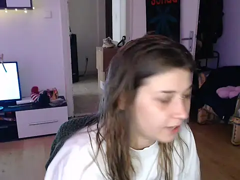 Snapshot of AlienforTwenty chatting on 12.16.25 AlienforTwenty online show from 12.16.25