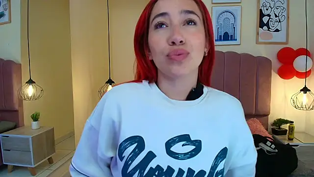Snapshot of Celestee15_ chatting on 03.17.26 Celestee15 online show from 03.17.26