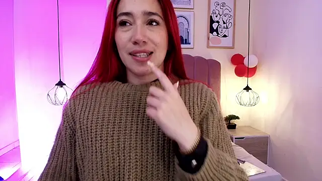 Snapshot of Celestee15_ chatting on 04.27.26 Celestee15 online show from 04.27.26