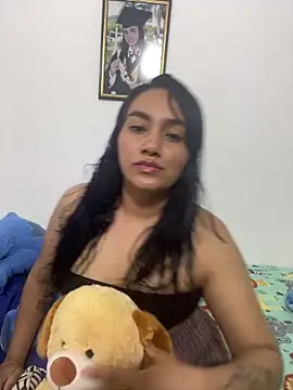 Snapshot of eleanor-777- chatting on 12.16.25 eleanor-777- online show from 12.16.25