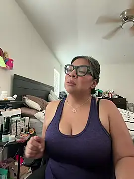 BettyWhispers online show from 07.23.26