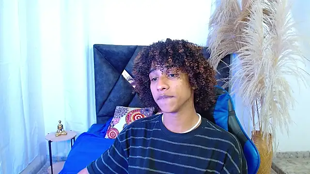 angelll18  online show from 03.23.26