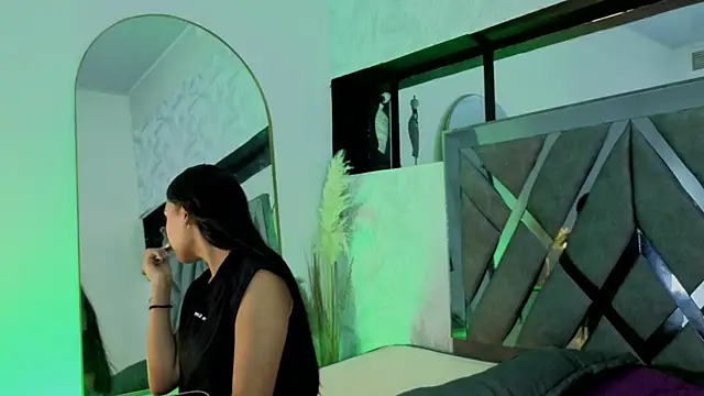 Snapshot of Chel_seth chatting on 05.15.26 Chel seth online show from 05.15.26