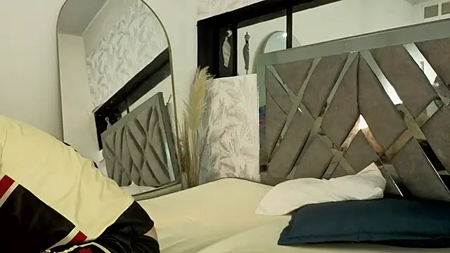Snapshot of Chel_seth chatting on 05.19.26 Chel seth online show from 05.19.26