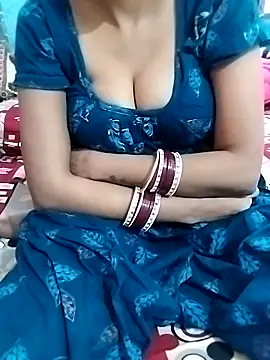 Snapshot of Monika-hot3 chatting on 12.18.25 Monika-hot3 online show from 12.18.25