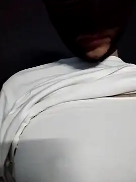 Snapshot of smita_telugu chatting on 12.15.25 smita telugu online show from 12.15.25