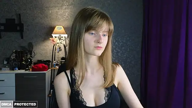 Snapshot of Miss_Alisa_ chatting on 06.25.26 Miss Alisa online show from 06.25.26