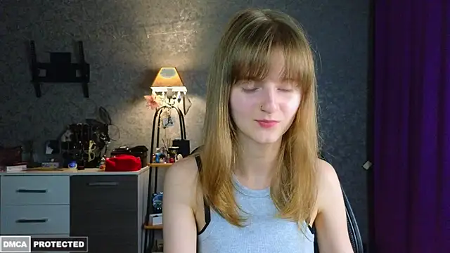 Snapshot of Miss_Alisa_ chatting on 07.04.26 Miss Alisa online show from 07.04.26