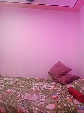 Snapshot of lilith_trans chatting on 12.15.25 lilith trans online show from 12.15.25