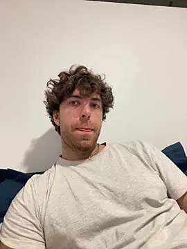 icyninesix online show from 12.17.25