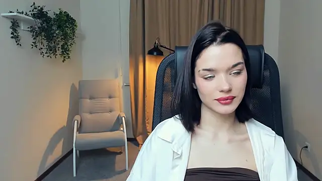 Snapshot of SantosOtis chatting on 12.14.25 SantosOtis online show from 12.14.25